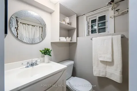 7 Cleveland Street Toronto ON M4S 2V9