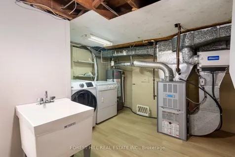7 Cleveland Street Toronto ON M4S 2V9