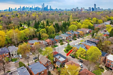 7 Cleveland Street Toronto ON M4S 2V9