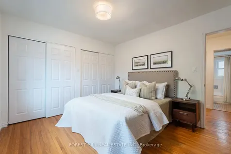 7 Cleveland Street Toronto ON M4S 2V9
