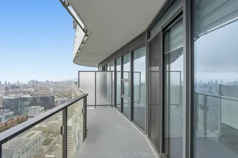 11 Wellesley Street W Toronto ON M4Y 0G4