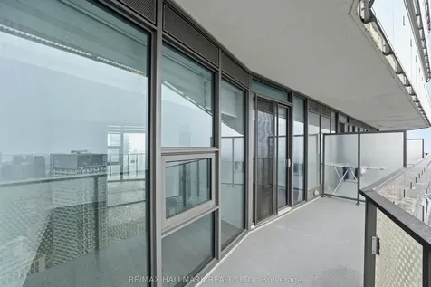 11 Wellesley Street W Toronto ON M4Y 0G4