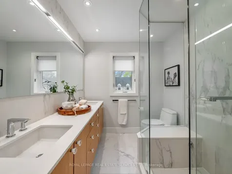 185 Glen Cedar Road Toronto ON M6C 3G9