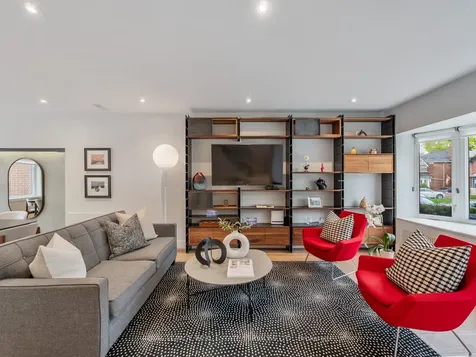 185 Glen Cedar Road Toronto ON M6C 3G9