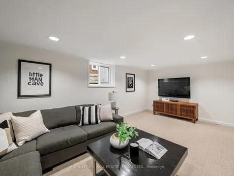 185 Glen Cedar Road Toronto ON M6C 3G9