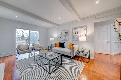 76 Hobart Drive Toronto ON M2J 3J7