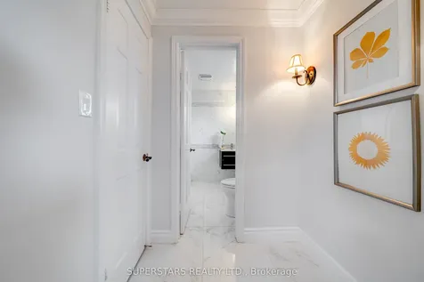 76 Hobart Drive Toronto ON M2J 3J7