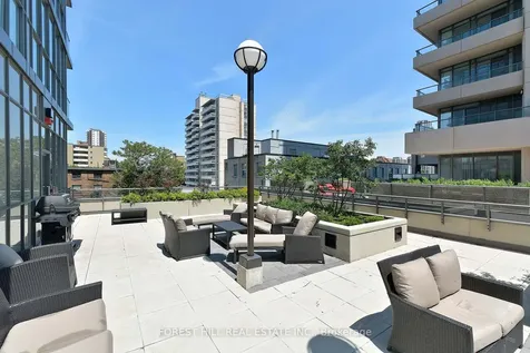 530 St Clair Avenue W Toronto ON M6C 0A2