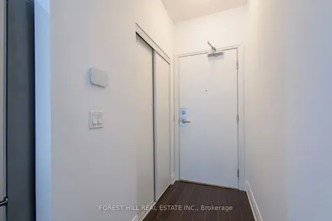 530 St Clair Avenue W Toronto ON M6C 0A2