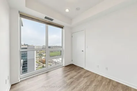 56 Forest Manor Road Toronto ON M2J 0E5