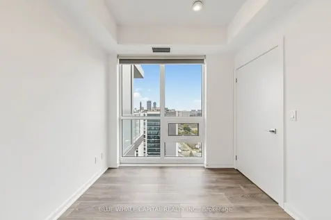 56 Forest Manor Road Toronto ON M2J 0E5