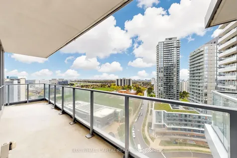 56 Forest Manor Road Toronto ON M2J 0E5