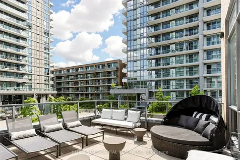 56 Forest Manor Road Toronto ON M2J 0E5