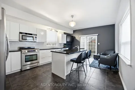 269 Claremont Street Toronto ON M6J 2N1