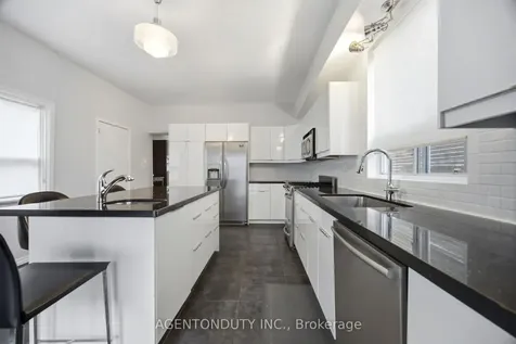269 Claremont Street Toronto ON M6J 2N1