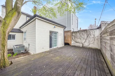 269 Claremont Street Toronto ON M6J 2N1