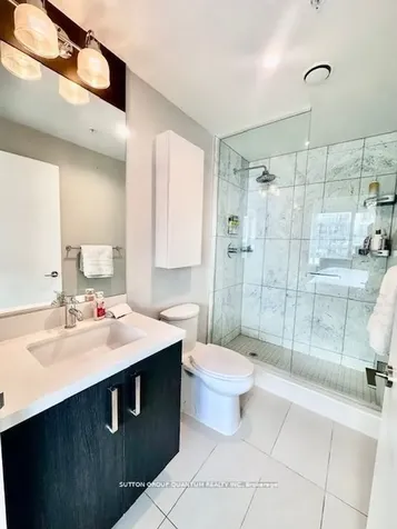 120 Bayview Avenue Toronto ON M5A 0G4