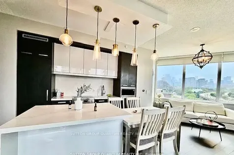 120 Bayview Avenue Toronto ON M5A 0G4
