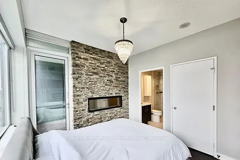 120 Bayview Avenue Toronto ON M5A 0G4
