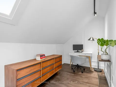 11A Alcina Avenue Toronto ON M6G 2E7