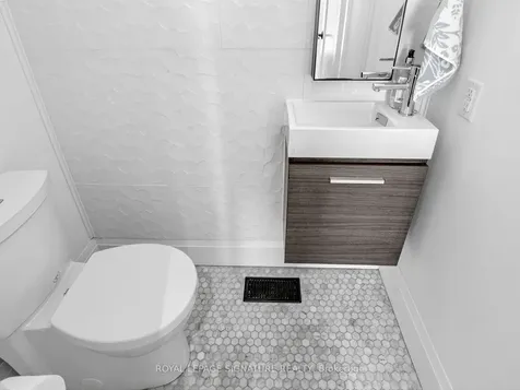 11A Alcina Avenue Toronto ON M6G 2E7