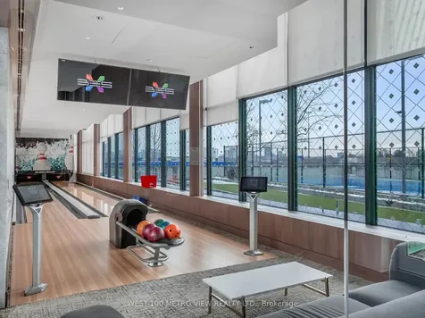 115 Mcmahon Drive Toronto ON M2K 0E3