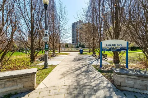 3 Everson Drive Toronto ON M2N 7C2