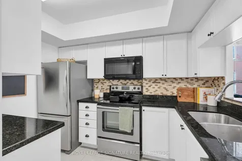 3 Everson Drive Toronto ON M2N 7C2