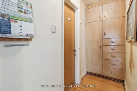 139 Yorkview Drive Toronto ON M2R 1K2