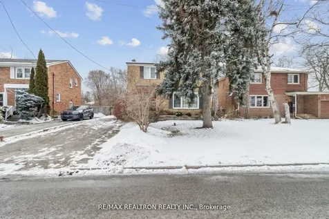139 Yorkview Drive Toronto ON M2R 1K2