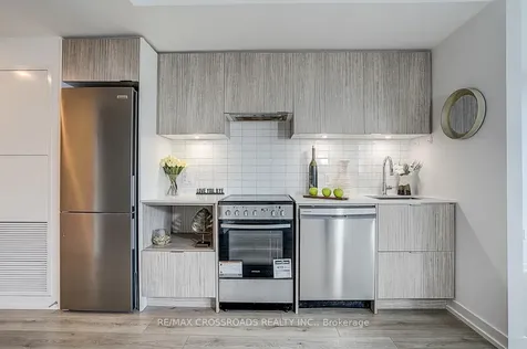 395 Bloor Street E Toronto ON M4W 0B4