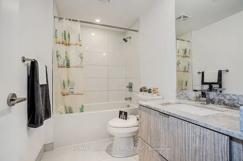 395 Bloor Street E Toronto ON M4W 0B4