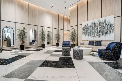 395 Bloor Street E Toronto ON M4W 0B4
