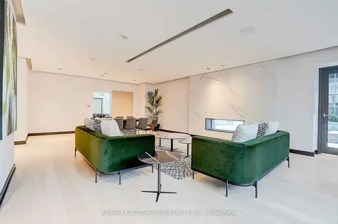 395 Bloor Street E Toronto ON M4W 0B4