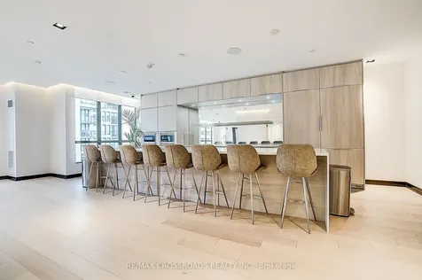 395 Bloor Street E Toronto ON M4W 0B4