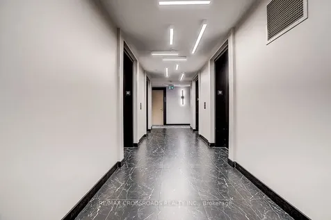 395 Bloor Street E Toronto ON M4W 0B4