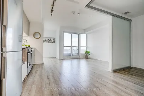 395 Bloor Street E Toronto ON M4W 0B4