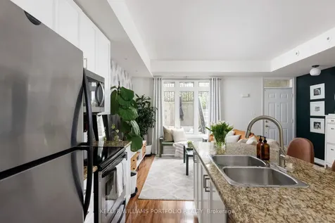 60 Carr Street Toronto ON M5T 1B7