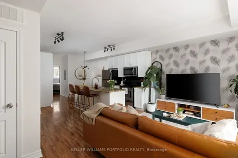 60 Carr Street Toronto ON M5T 1B7
