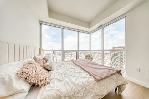 95 Mcmahon Drive Toronto ON M2K 0H1