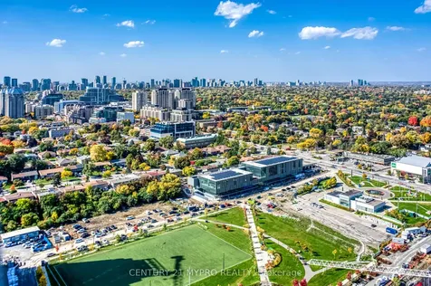 95 Mcmahon Drive Toronto ON M2K 0H1