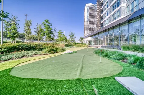 95 Mcmahon Drive Toronto ON M2K 0H1