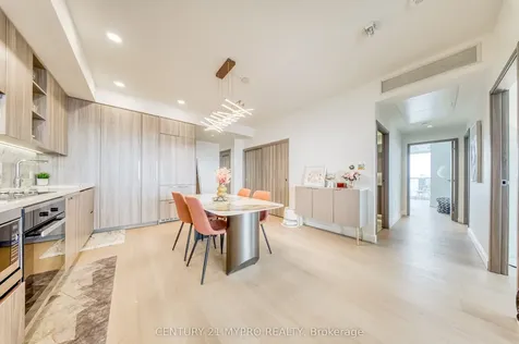 95 Mcmahon Drive Toronto ON M2K 0H1