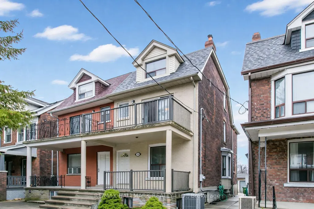 276 Grace Street Toronto ON M6G 3A6