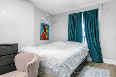 276 Grace Street Toronto ON M6G 3A6