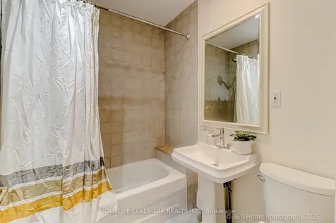 155 Fairlawn Avenue Toronto ON M5M 1S9
