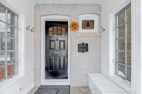 155 Fairlawn Avenue Toronto ON M5M 1S9