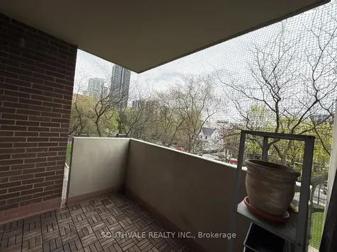 40 Homewood Avenue Toronto ON M4Y 2K2