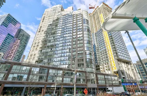 24 Wellesley Street W Toronto ON M4Y 2X6