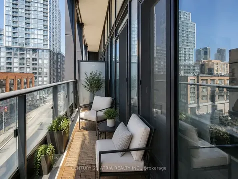 135 Lower Sherbourne Street Toronto ON M5A 1Y4